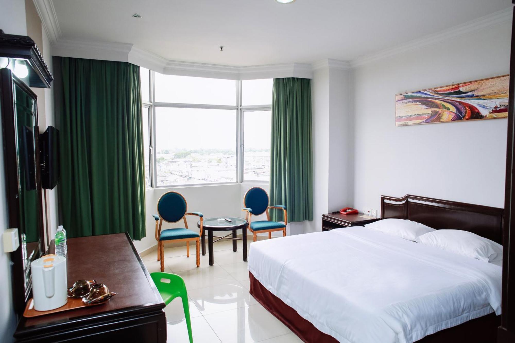 Hotel Green Park Temerloh Exterior foto