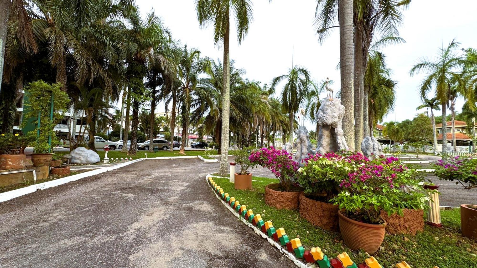 Hotel Green Park Temerloh Exterior foto