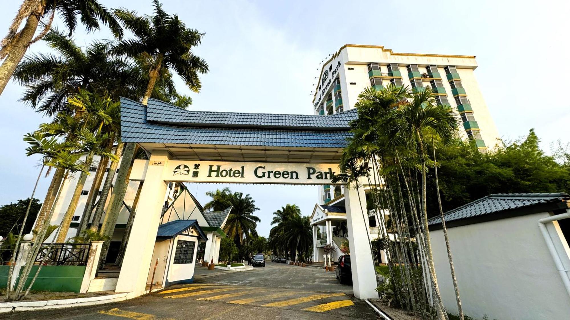 Hotel Green Park Temerloh Exterior foto